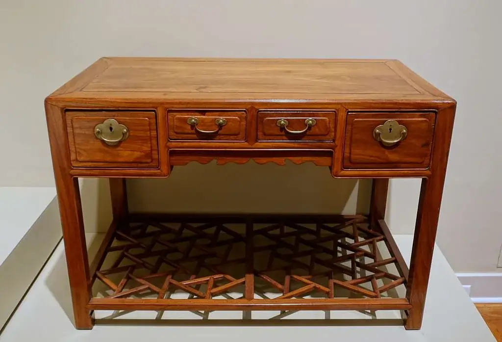 pedestal desk